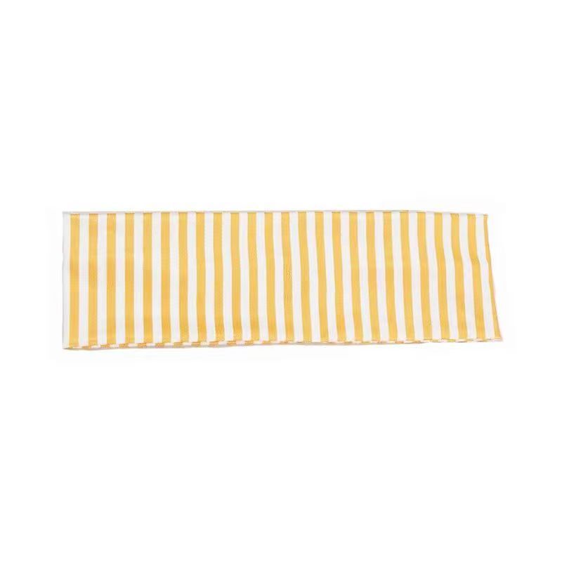 Elastic Sports Headband with Polka Dot Design